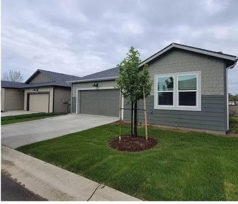 5910 W Georgetown Ln, Spokane, WA 99208
