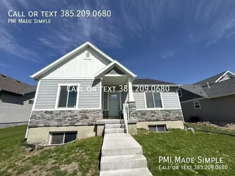 1881 E Juniper Dr, Eagle Mountain, UT 84005
