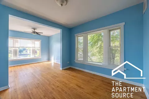 4058 W Congress Pkwy #2S, Chicago, IL 60624