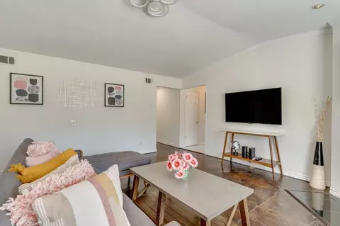 2117 Benjamin Rd #1056385P, Irving, TX 75060