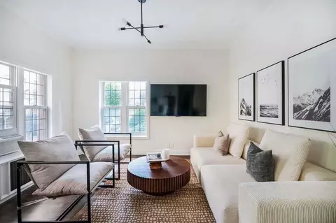 10 5th Ave #1255906P, New York, NY 10011