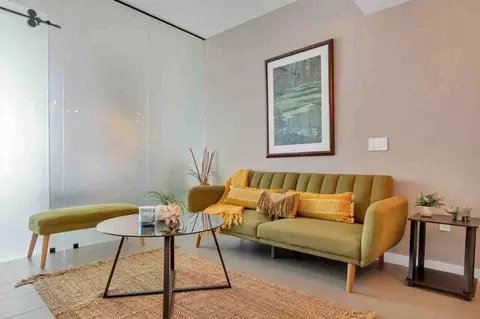 90 NE 17th St #1227348P, Miami, FL 33132