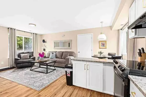 18415 Sharon Ln #1054652P, Roseville, MI 48066
