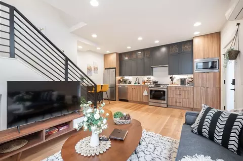 34 W Cremona St #1035999P, Seattle, WA 98119