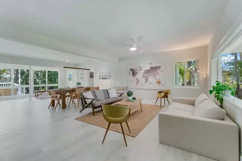 819 Hollywood Blvd #1241892P, Hollywood, FL 33019