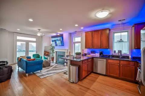 2022 W Warren Blvd #1026696P, Chicago, IL 60612