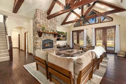 4933 Trout Farm Rd #1221930P, Springdale, AR 72762