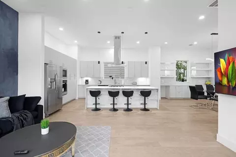 2105 Mcgowen St #1244936P, Houston, TX 77004