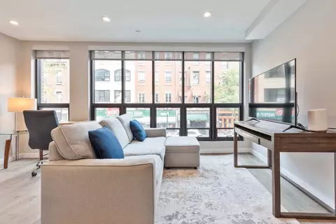 244 Hanover St #1241275P, Boston, MA 02113