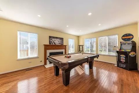 2483 Warm Springs Ln #1285076P, Naperville, IL 60564