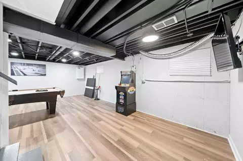 346 W Central Ave #1285034P, Lombard, IL 60148