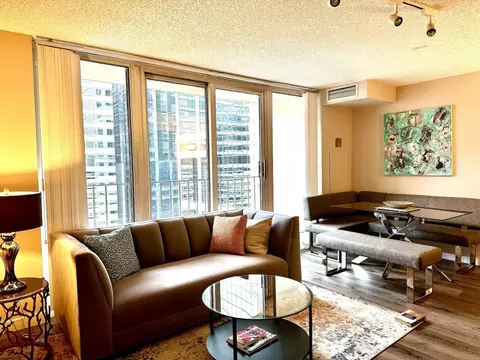 111 W Upper Wacker Dr #1294900P, Chicago, IL 60601