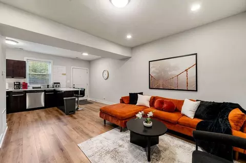 2207 W 18th St #1296498P, Chicago, IL 60608