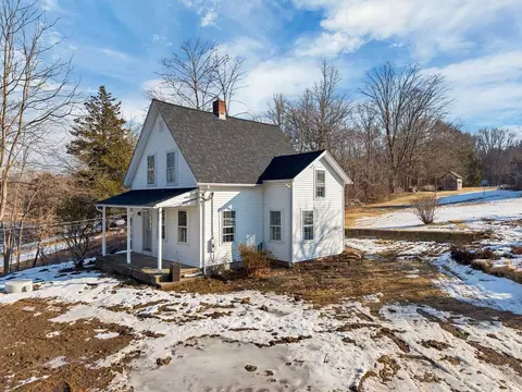 620 Town St, East Haddam, CT 06469