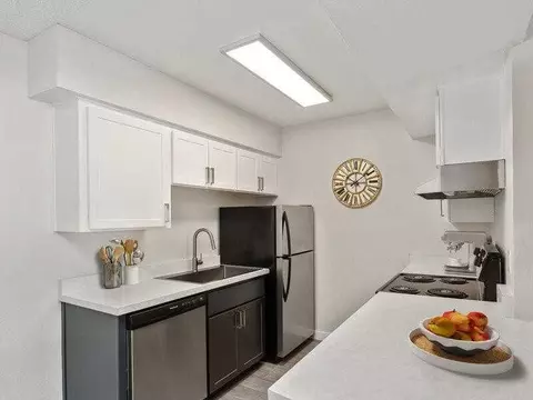 5150 W Eugie Ave, Glendale, AZ 85304