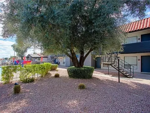 5150 W Eugie Ave, Glendale, AZ 85304