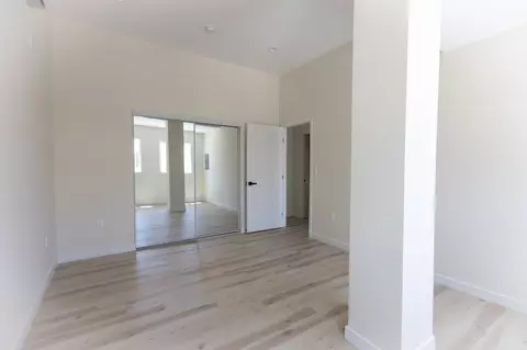 259 S Euclid Ave #14, Pasadena, CA 91101