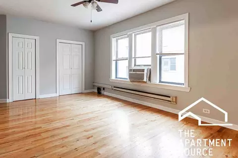 3720 N Pine Grove Ave #W2, Chicago, IL 60613