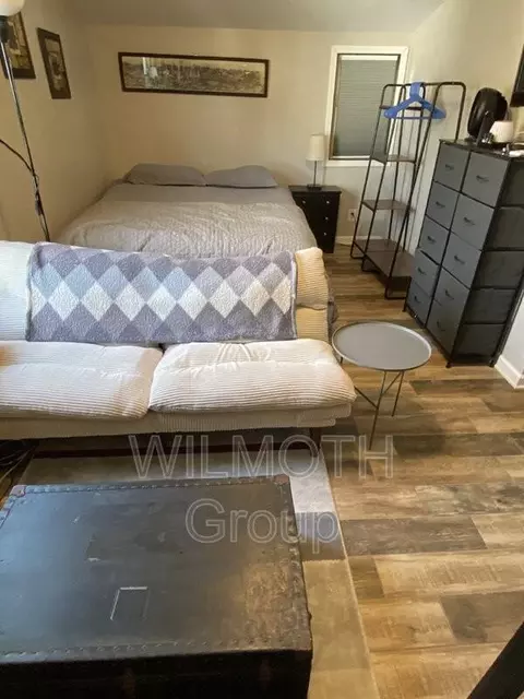 1230 E Ohio St #B, Indianapolis, IN 46202