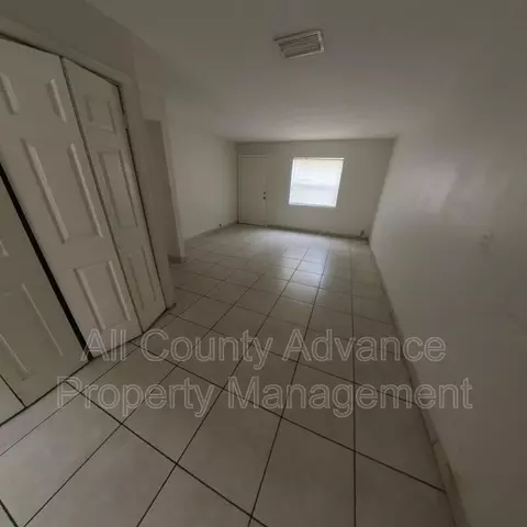 4909 Temple Heights Rd #A, Tampa, FL 33617
