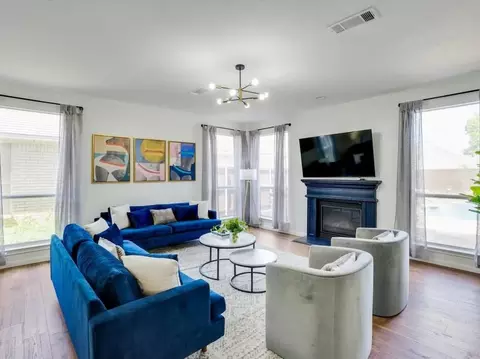 5832 Clear Creek Dr #1019550P, Haltom City, TX 76137