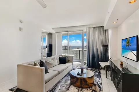 3101 Bayshore Dr #1037630P, Fort Lauderdale, FL 33304