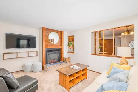 1207 W Ridgeview Dr #1061620P, Appleton, WI 54914