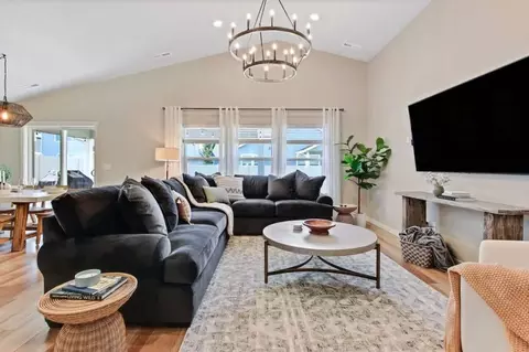 187 W Waukesha St #1250655P, Meridian, ID 83646