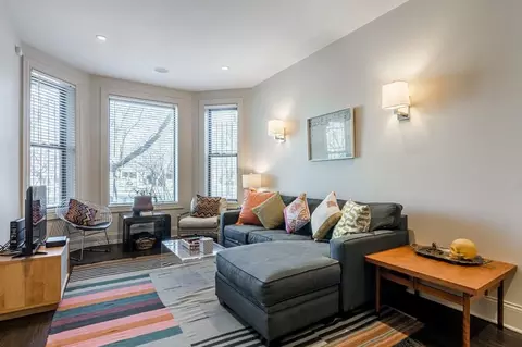 2947 W Logan Blvd #1255600P, Chicago, IL 60647