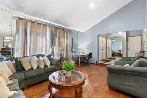 4920 Lake Ct #1285035P, Country Club Hills, IL 60478