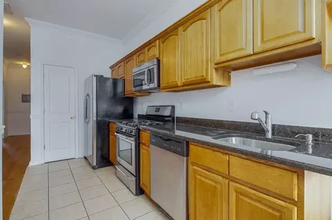 293 Communipaw Ave, Jersey City, NJ 07304