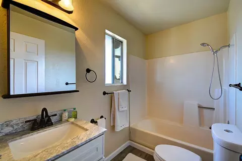 2355 Fairfield Ave #26, Fairfield, CA 94533
