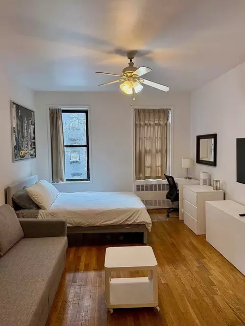 358 E 81st St #1032035P, New York, NY 10028