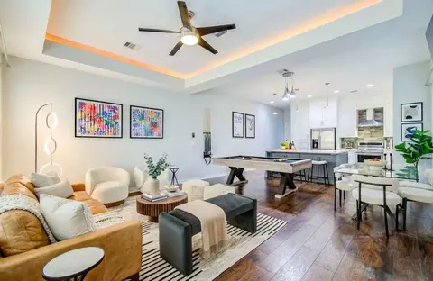 1608 Bonner East St # B, Houston, TX 77007