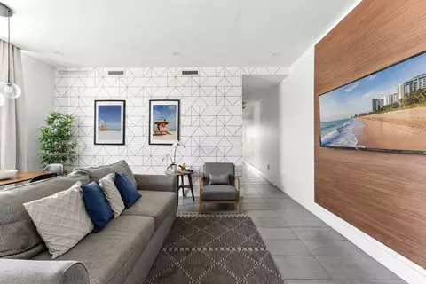 538 Meridian Ave #1020731P, Miami Beach, FL 33139