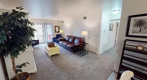 1621 Congress Ave #1253099P, Oshkosh, WI 54901