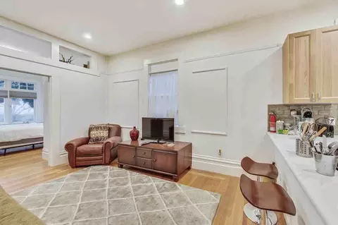 2474 Washington St #1259136P, San Francisco, CA 94115