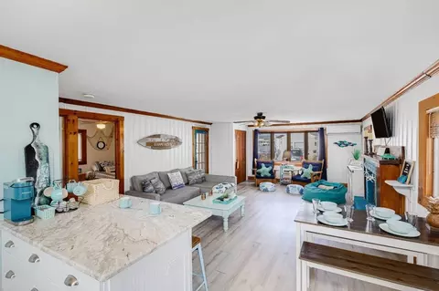 23 Wall St #1057366P, Hampton, NH 03842