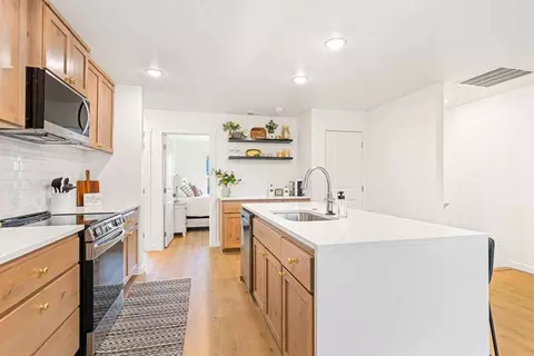 81 Old Yellowstone Trl, Three Forks, MT 59752