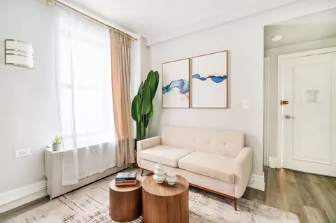 234 W 73rd St #1031180P, New York, NY 10023