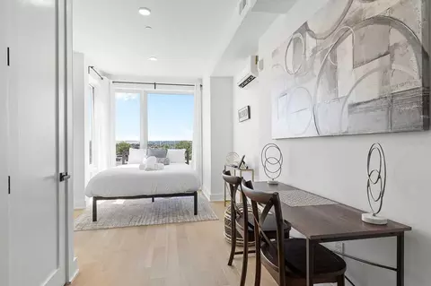 1726 H St NE #1037741P, Washington, DC 20002