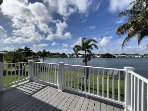 6909 41st Ave N #864, Riviera Beach, FL 33404
