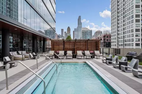 808 N Cleveland Ave #2-2DEN, Chicago, IL 60610