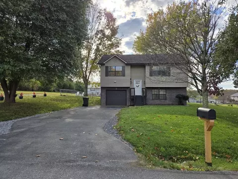 112 Kings Mountain Ct #NA, Johnson City, TN 37604