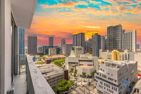 227 NE 2nd St #1227561P, Miami, FL 33132