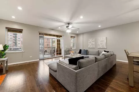 1909 S Michigan Ave #1244939P, Chicago, IL 60616