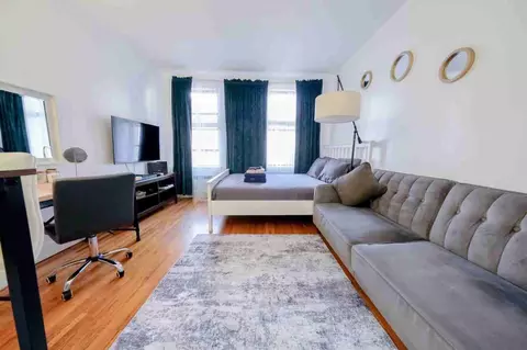 1422 2nd Ave #1031978P, New York, NY 10021