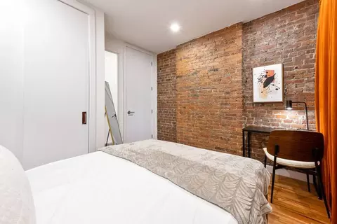 829 9th Ave #1261203P, New York, NY 10019
