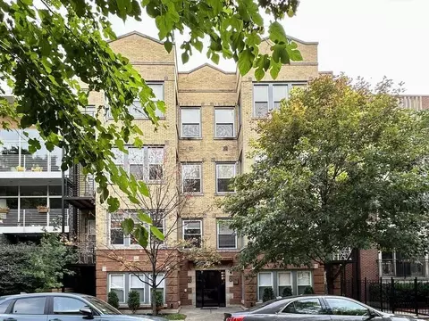 2437 W Walton St #2R, Chicago, IL 60622