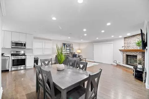 1908 Kingsley Dr #1285094P, Schaumburg, IL 60194